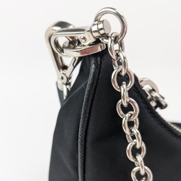 SOLD Prada Re-Edition Nylon Multi-Pochette Bag - Picture 4 of 9